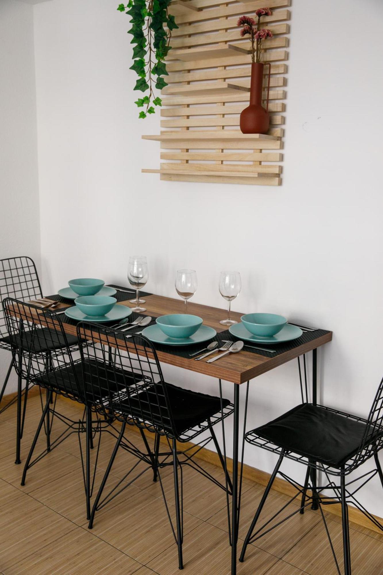Color Apartments Corneliu Coposu No3 Букурещ Екстериор снимка