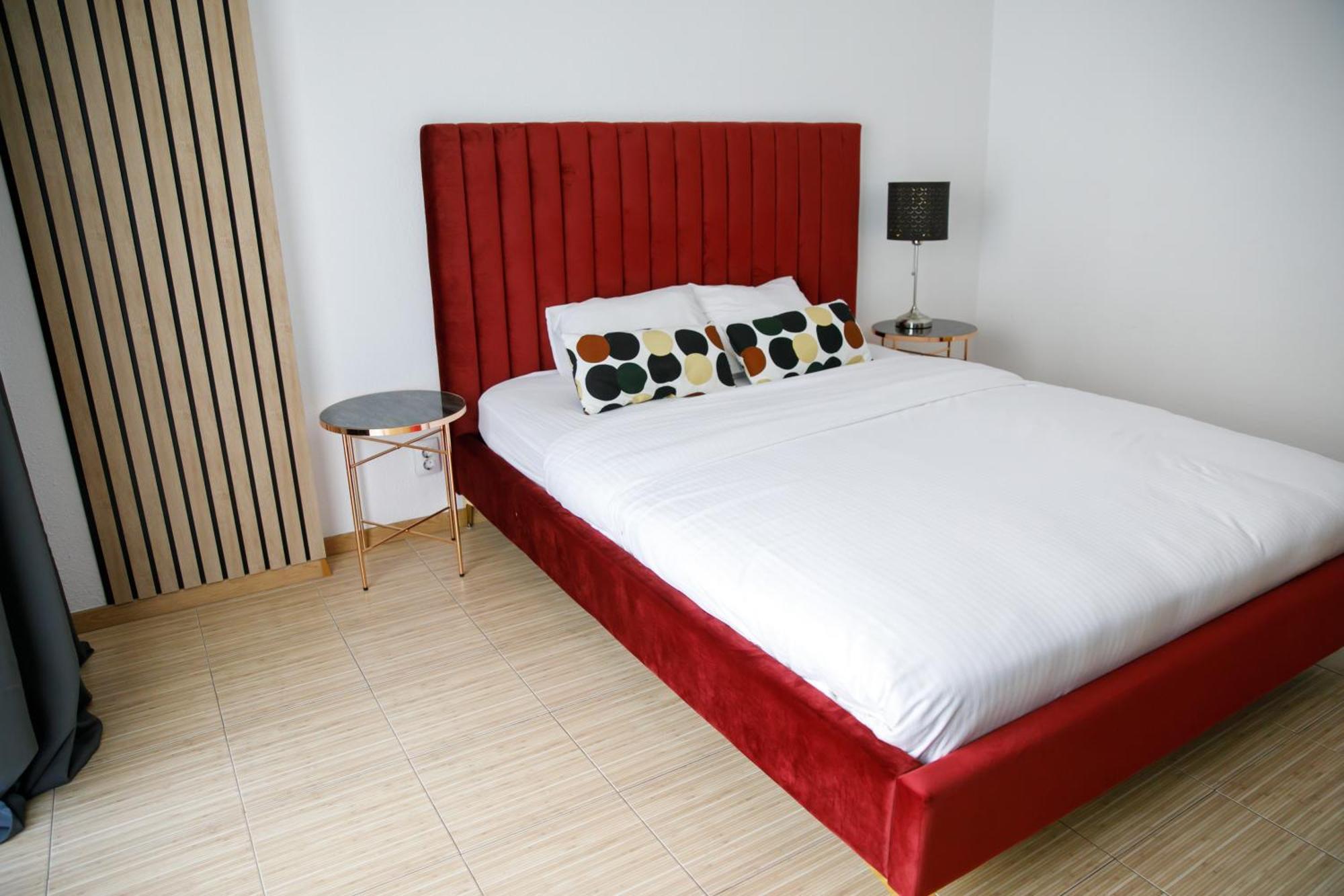 Color Apartments Corneliu Coposu No3 Букурещ Екстериор снимка