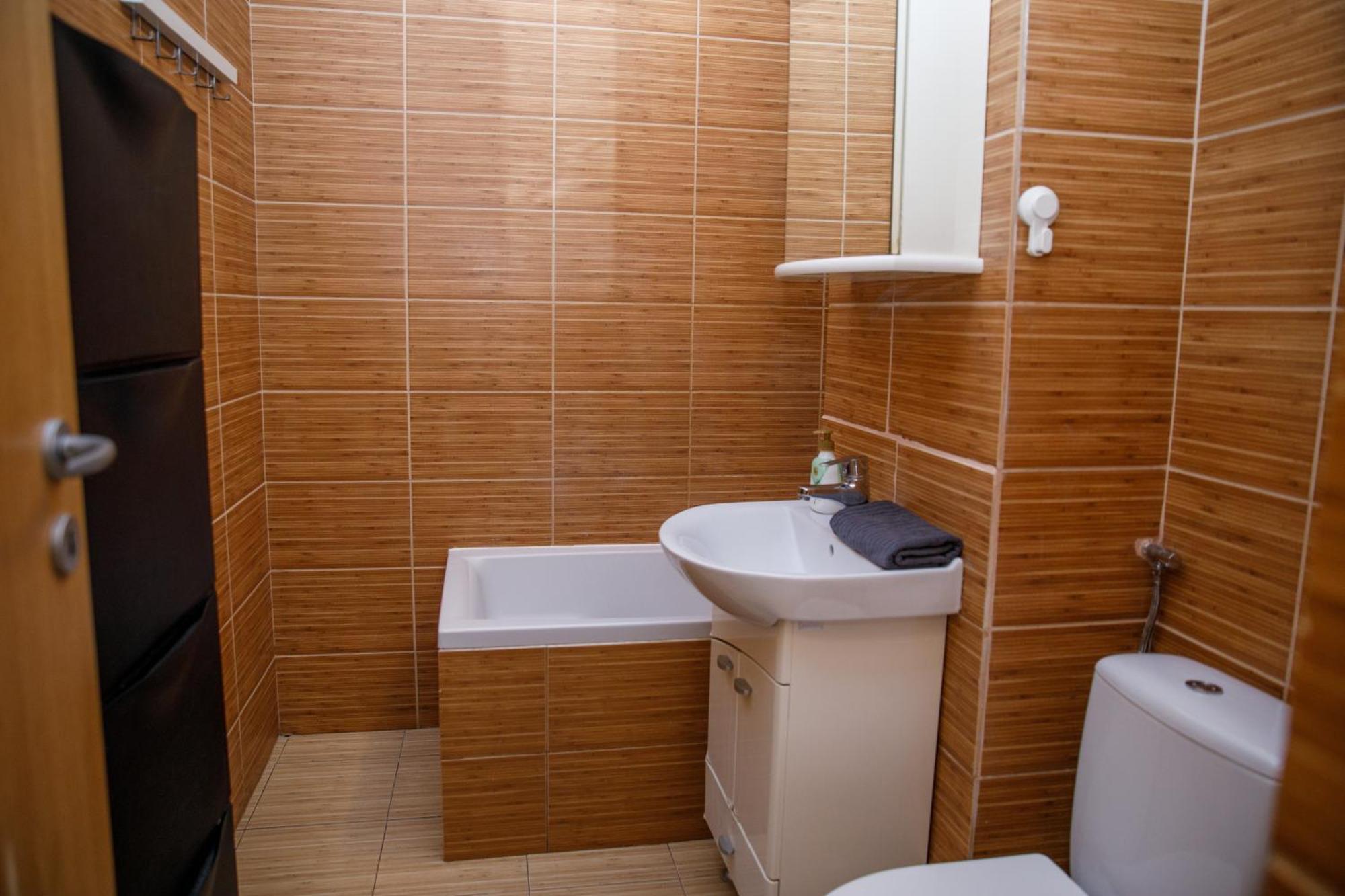 Color Apartments Corneliu Coposu No3 Букурещ Екстериор снимка